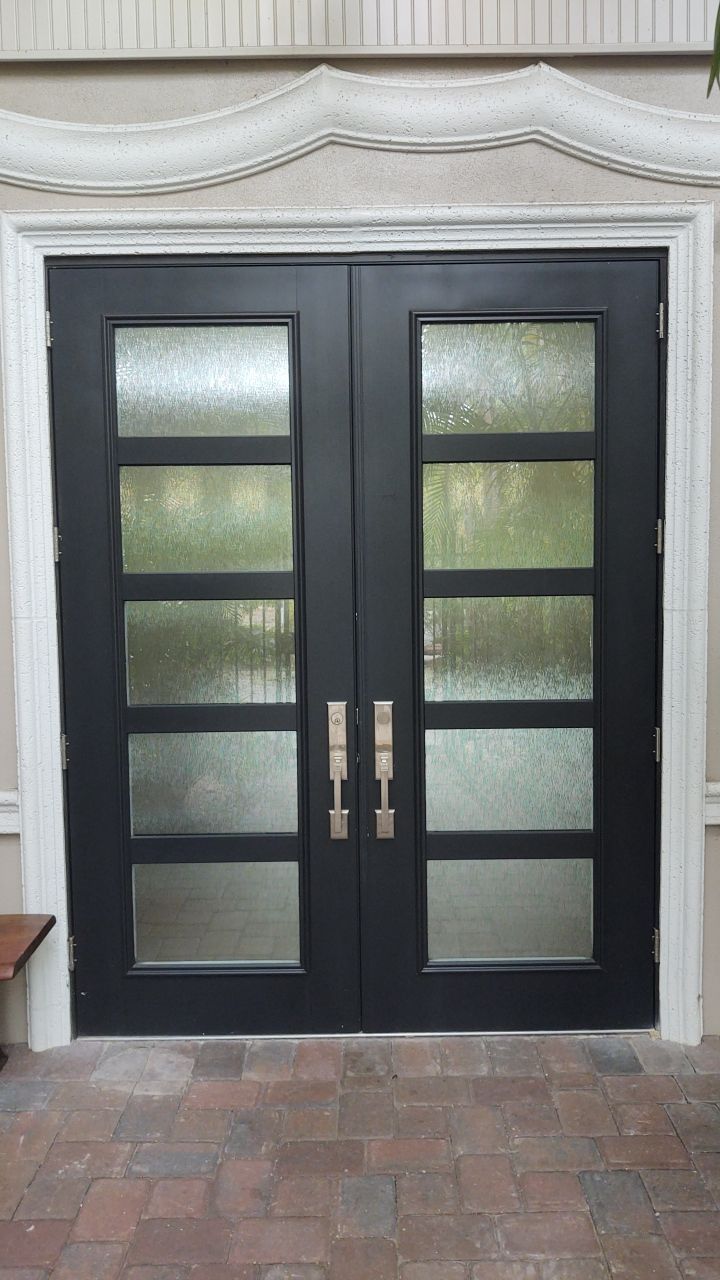 Hurricane Screens – Treasure Coast Hurricane screen installation in the Treasure Coast area